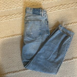 Abercrombie ‘80s Mom High Rise Jeans